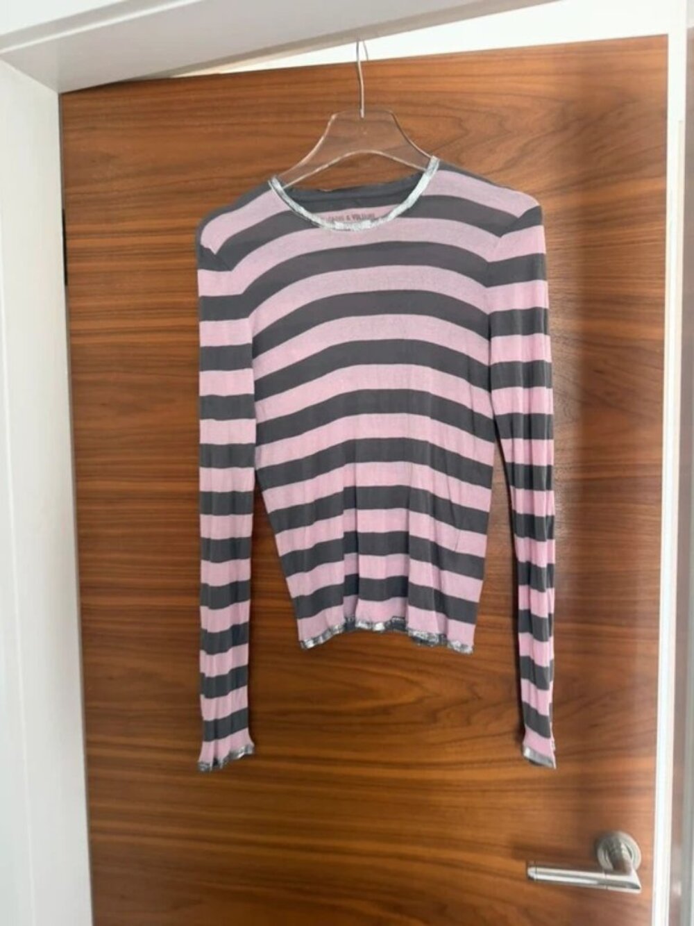 long sleeved top